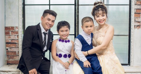 Gia Đình Hạnh Phúc ( Tân - Kiều )