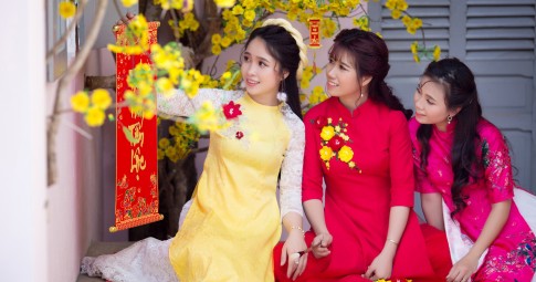 3 CHỊ EM DU XUÂN 